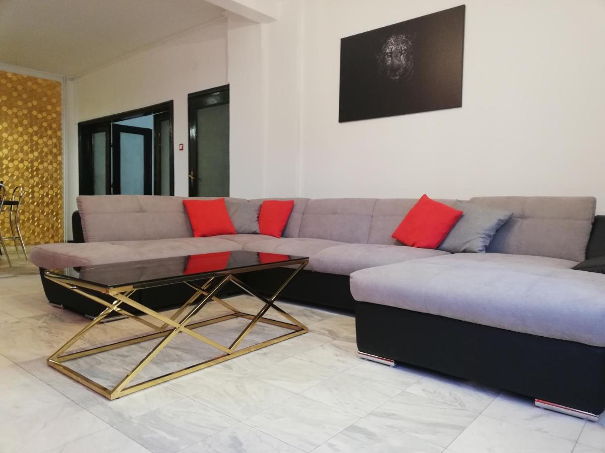 Top Center Cozy And Spacious Apartment София Екстериор снимка