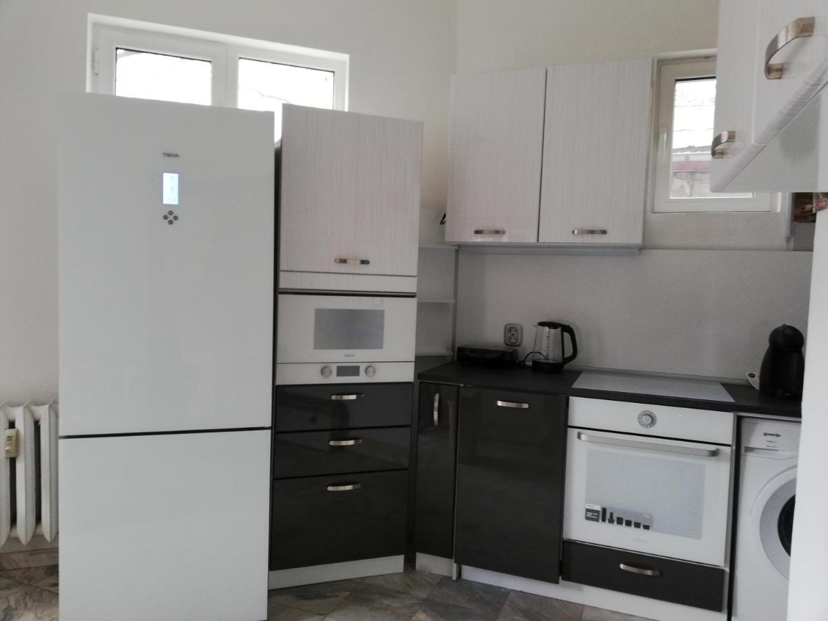 Top Center Cozy And Spacious Apartment София Екстериор снимка