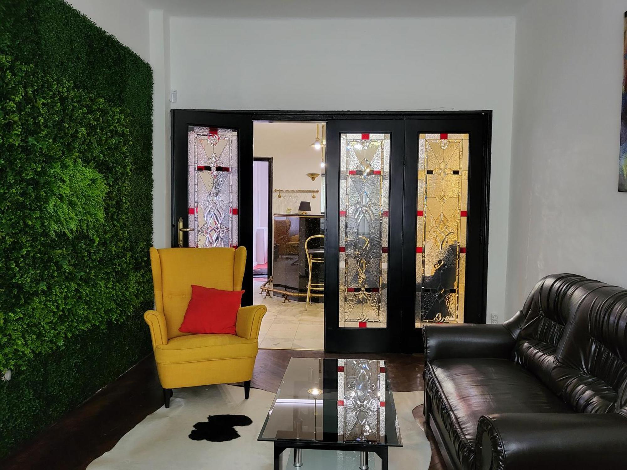 Top Center Cozy And Spacious Apartment София Екстериор снимка